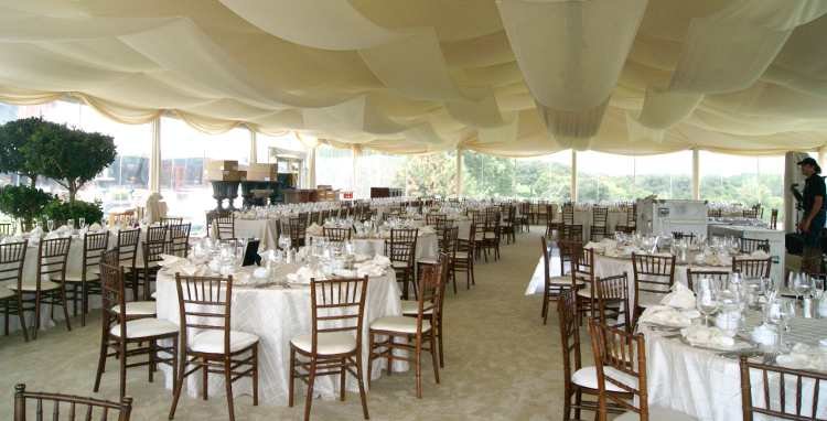 Image of clear span tent rented for a wedding tent in Omaha Nebraska.
