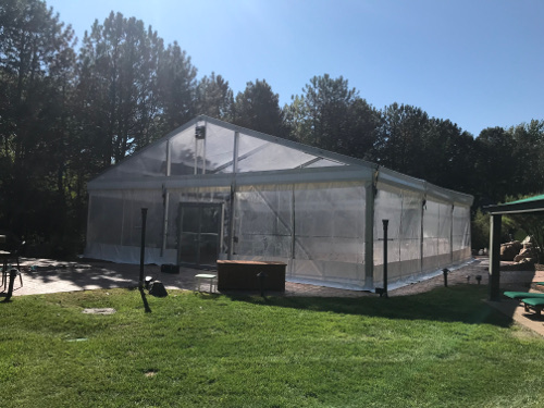 Side view of clear span tent